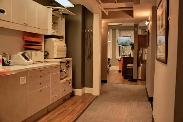 {PRACTICE_NAME} hallway and sterilization area